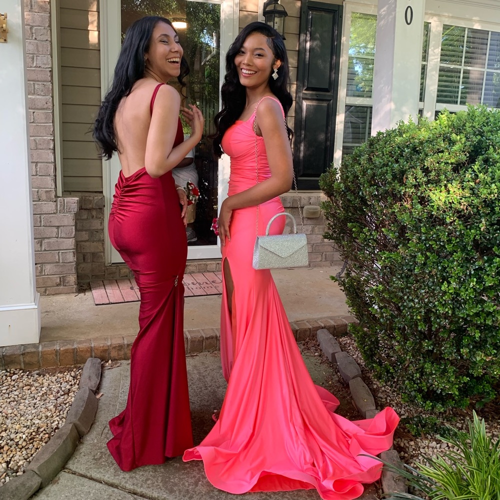 Prom Dress - Picture 3 of 4